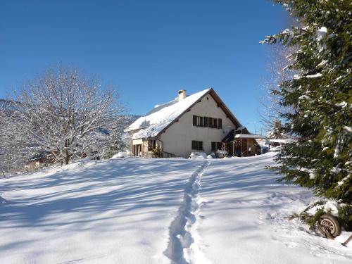 Saint-Nizier-du-Moucherotte House | Gîte des Gorges du Bruyant