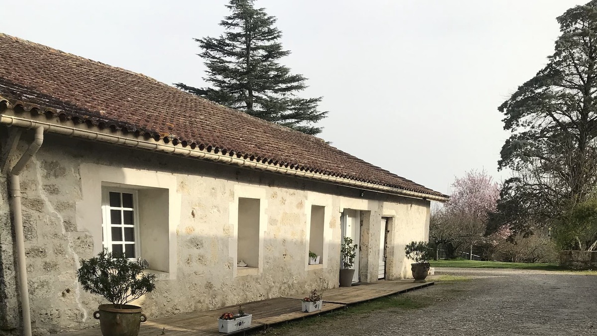 Foulayronnes House | Gîte de Campagne Chic et zen