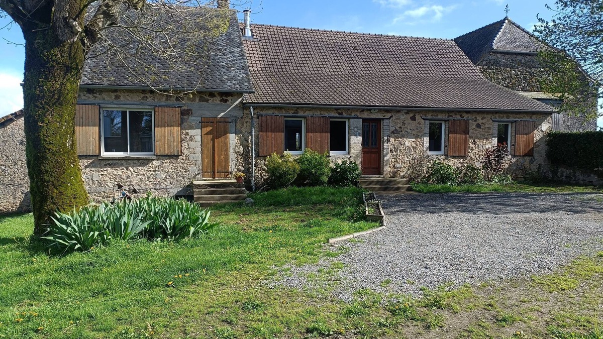 Lunac House | Gîte de Campagne du Rausas