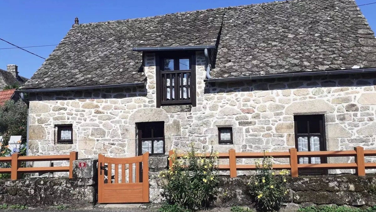 Saint-Cirgues-la-Loutre Villa | Gîte de France in Saint-Cirgues-la-Loutre 3 ears - Gîte de France 2 people
