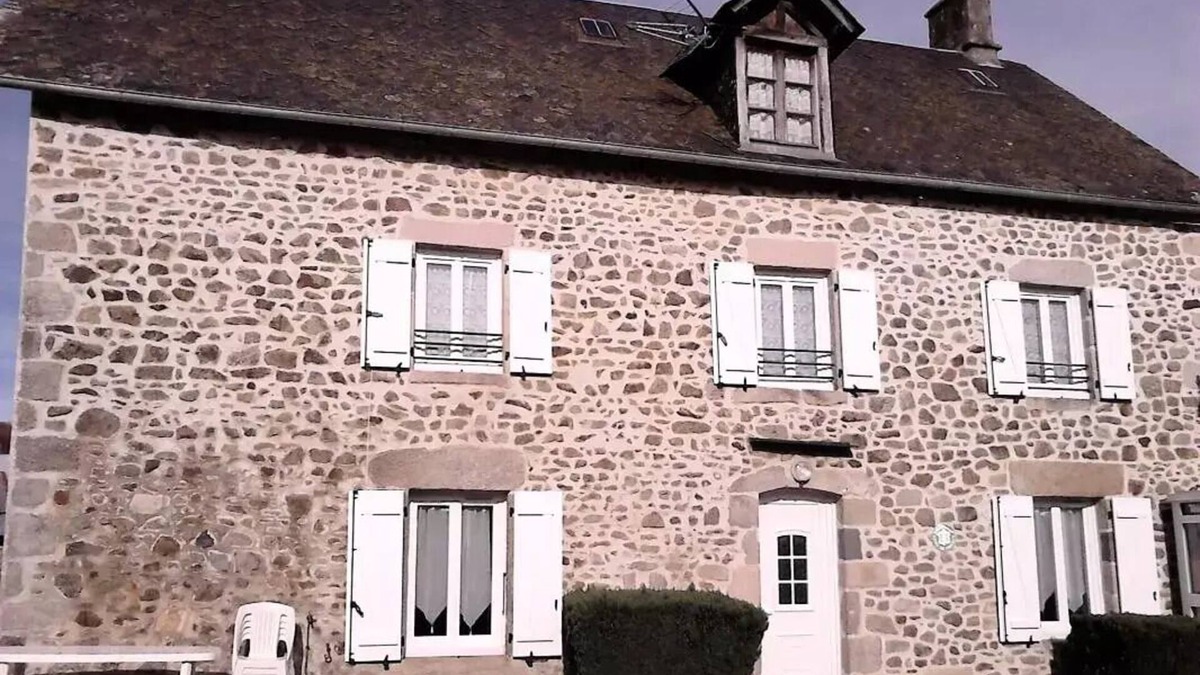 Couffy-sur-Sarsonne Villa | Gîte de France in Couffy-sur-Sarsonne 2 ears - Gîte de France 7 people