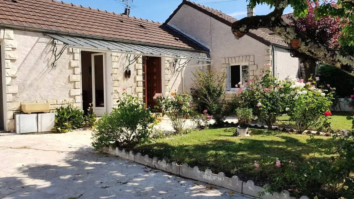 Brive-la-Gaillarde Villa | Gîte de France in Brive-la-Gaillarde 3 ears - Gîte de France 4 people