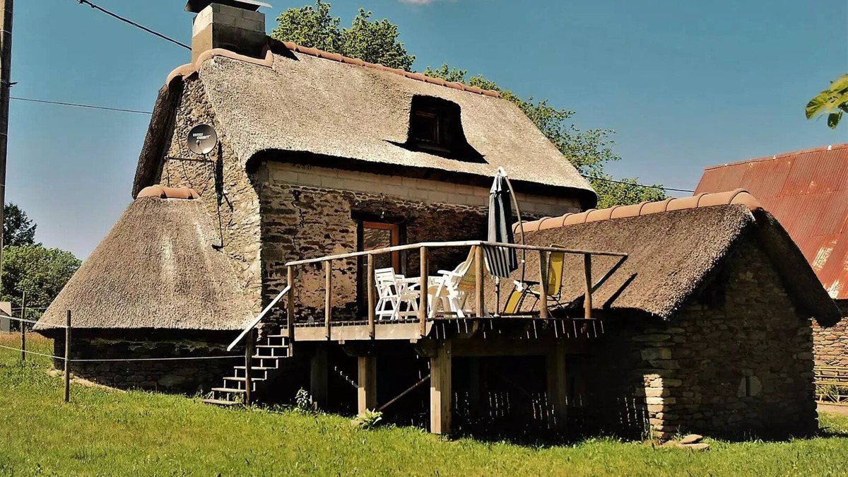Saint-Merd-de-Lapleau Villa | Gîte de France Gîte de coiral 3 ears - Gîte de France 2 people