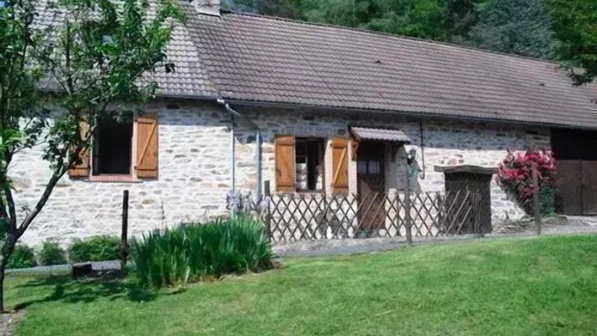 Sainte-Fortunade Villa | Gîte de France in Sainte Fortunade 2 ears - Gite de France 5 people