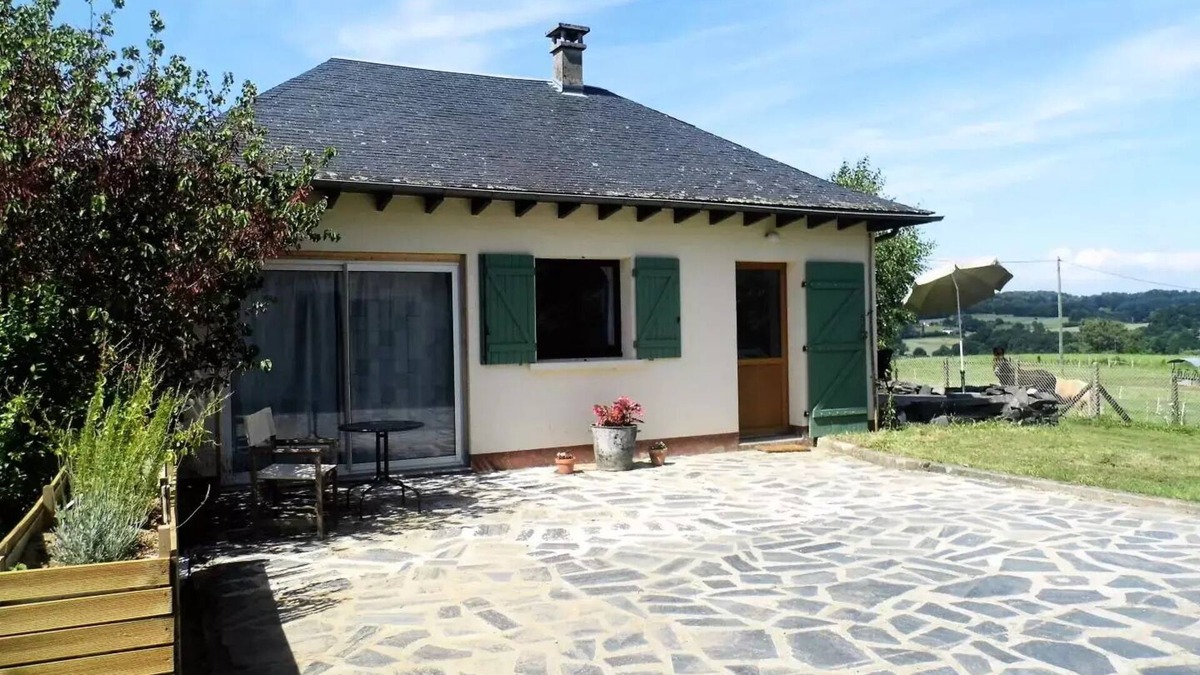 Sainte-Fereole Villa | Gîte de France The 3-ear walnut tree - Gîte de France 2 people