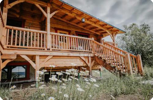 Sainte Rose du Nord Ski Chalet | Gîte de l'herboriste