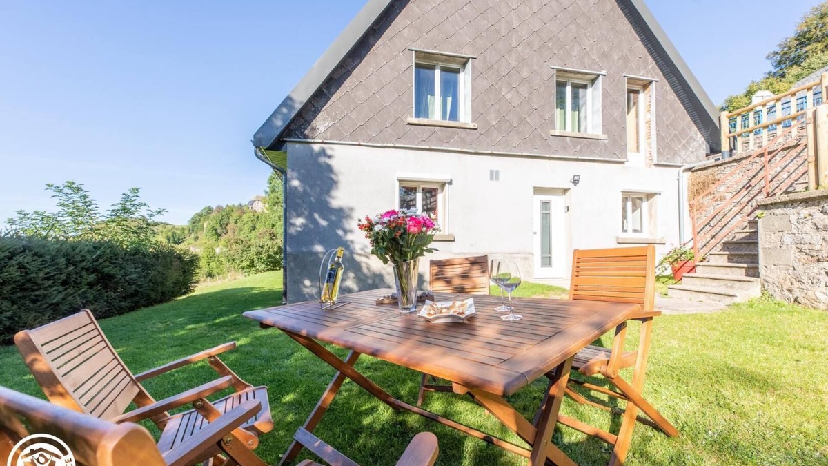 Laqueuille House | Gîte de la Cascade - Laqueuille