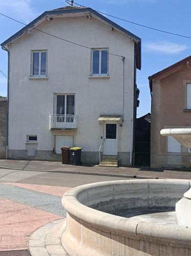 Venarey-les-Laumes House | Gîte de la fontaine