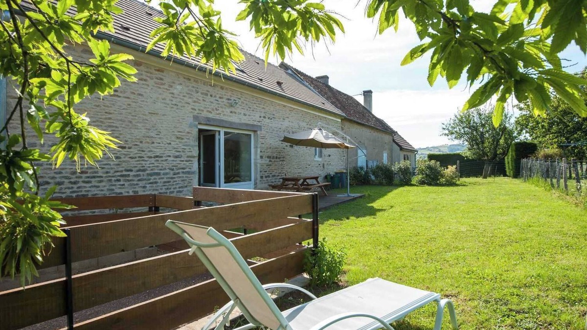 Cersot House | Gîte de la Maleine - CERSOT