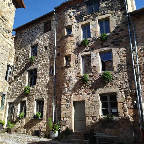 Pradelles House | Gîte de la Tournelle