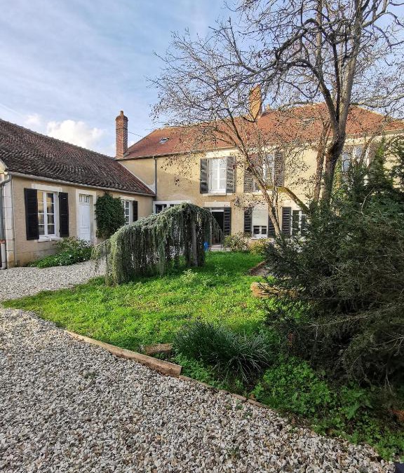 Beaumont House | Gîte des Frangines