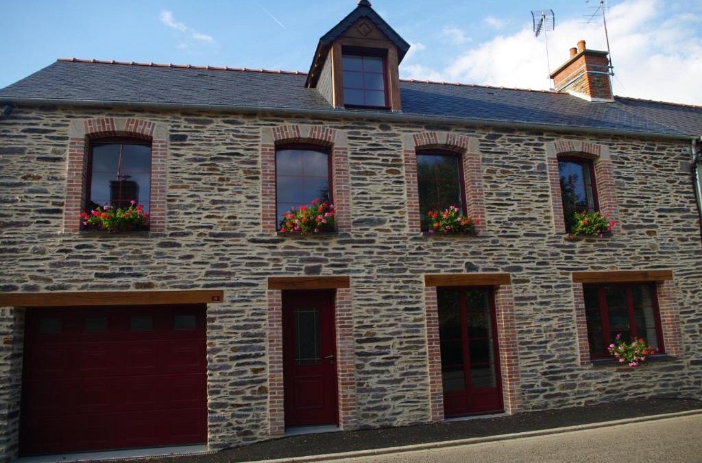 Lieuron House | Gîte Des Hirondelles