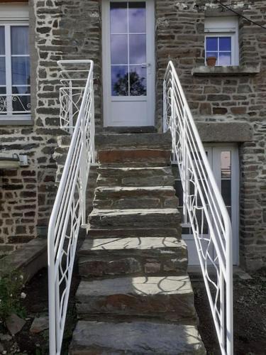 Saint-Pierre-du-Regard Apartment | Gîte des Vergers "Les Cerisiers"