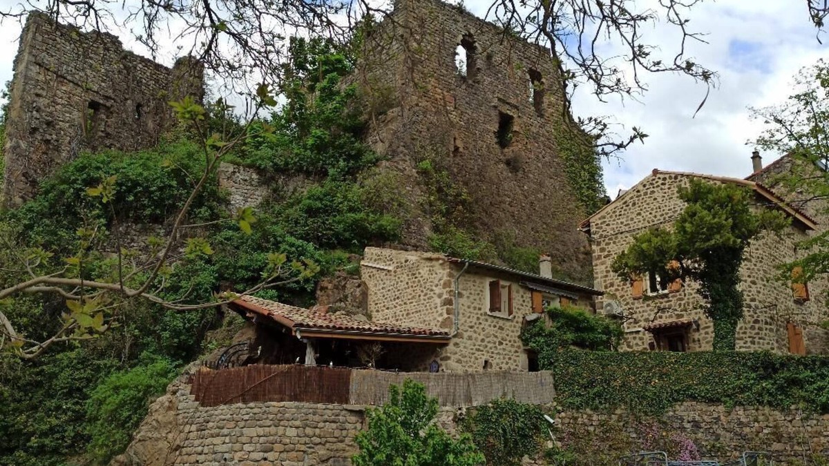 Lamastre House | Gîte du Château de Retourtour