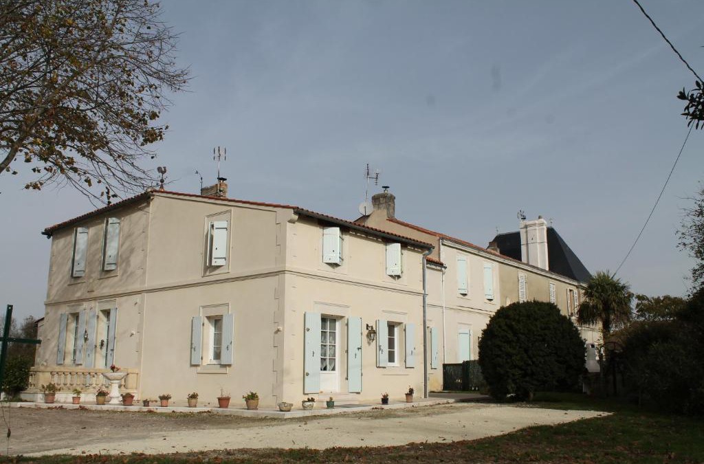 Allas-Bocage House | Gîte du Château