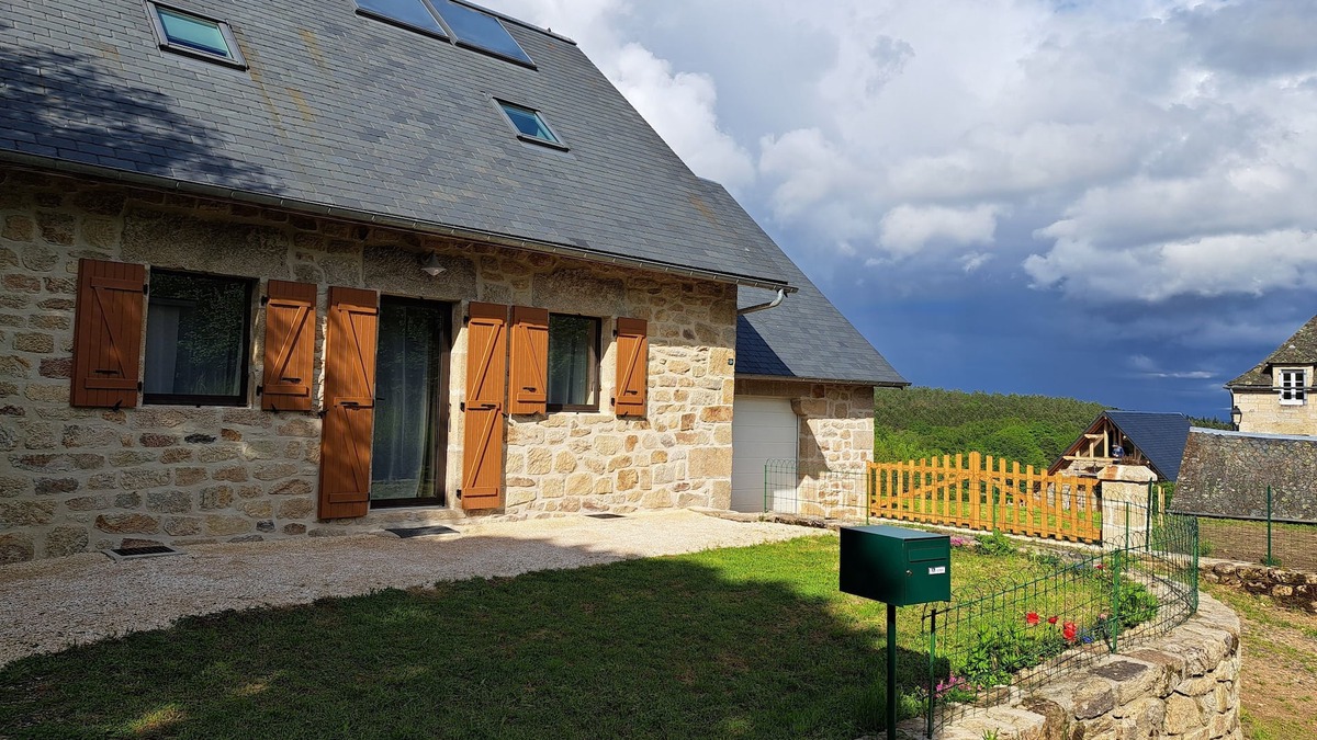 Marcillac-la-Croisille House | Gîte du Busatier Gorges de la Dordogne