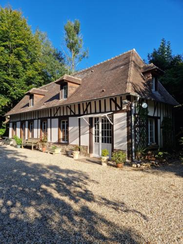 Bernay House | gîte du moulin de Granchain