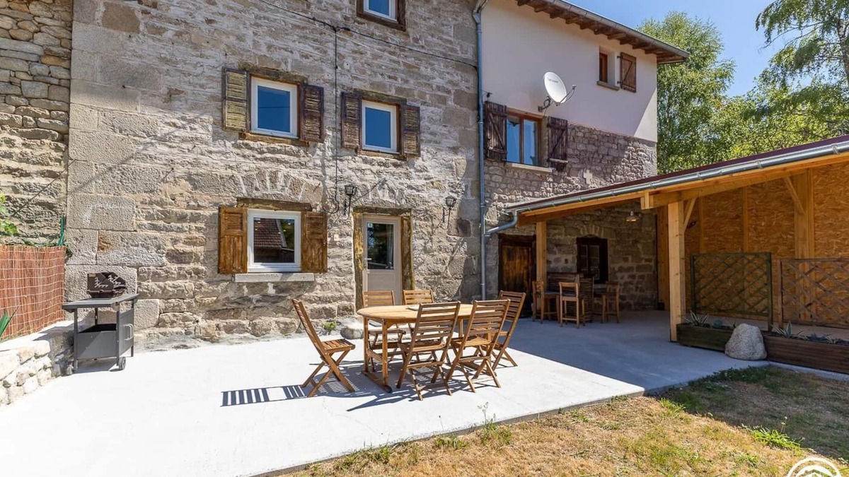 Job House | Gîte du Pré Rond - JOB - Gîte