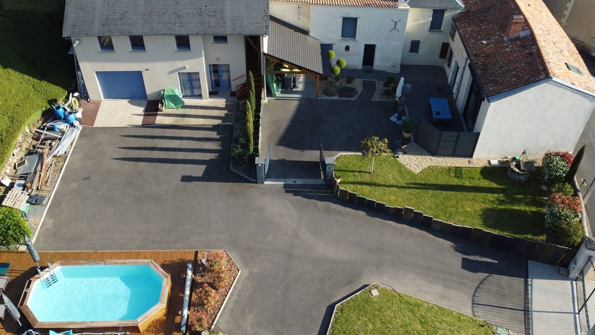 Montreuil-Bellay Apartment | Gîte du Thouet - Appt avec piscine partagée