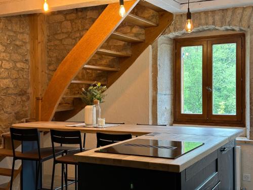 Menetrux-en-Joux House | Gîte du Val