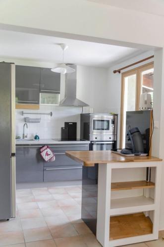 Saint-Martin-le-Superieur House | Gîte en Ardèche - Coiron