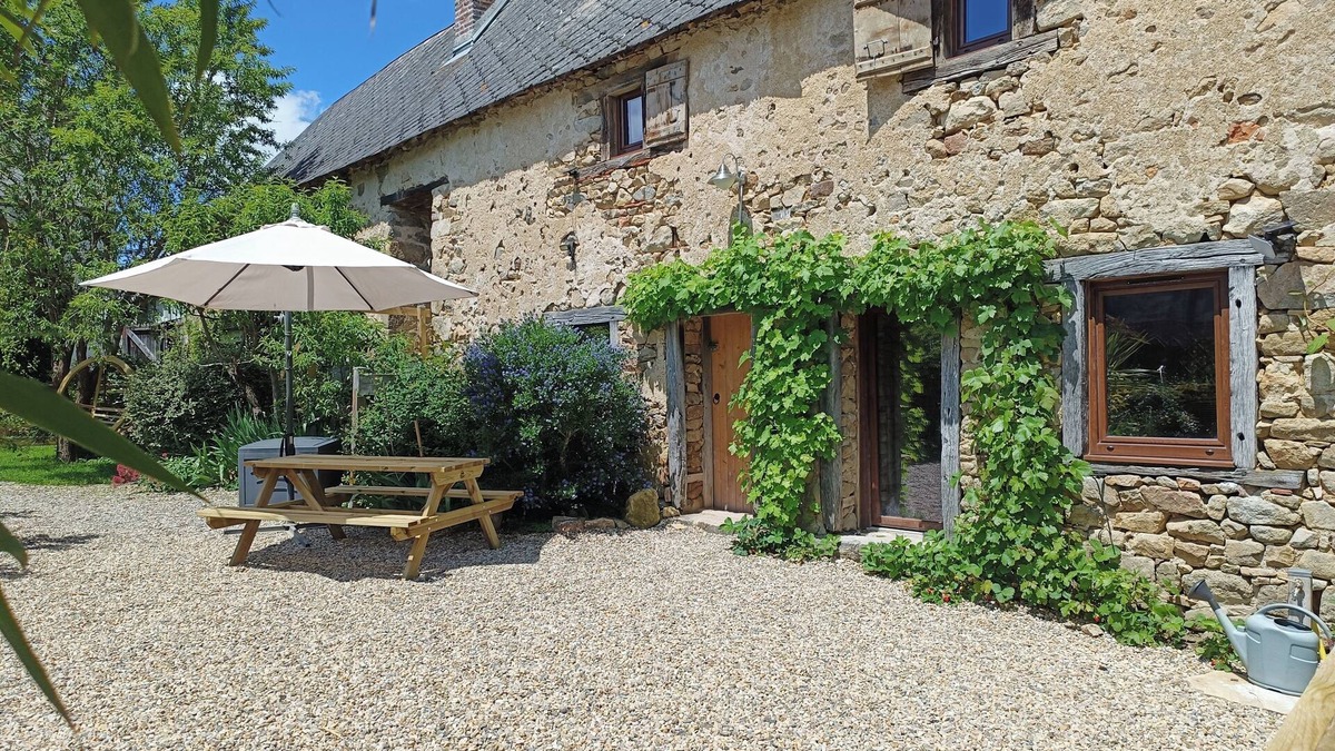 Mazirat Cottage | Gîte "Escapade à La Voreille" in Auvergne