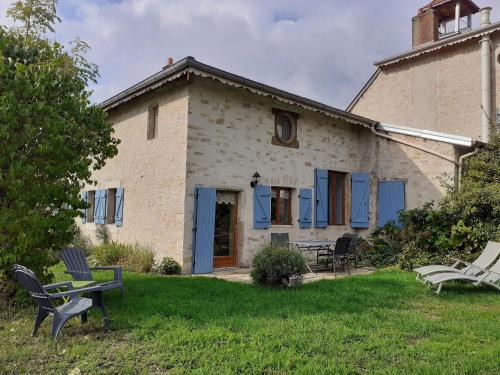 Saint-Germain House | Gîte familial calme avec jardin, wifi et équipements bébé, animaux acceptés - FR-1-584-92