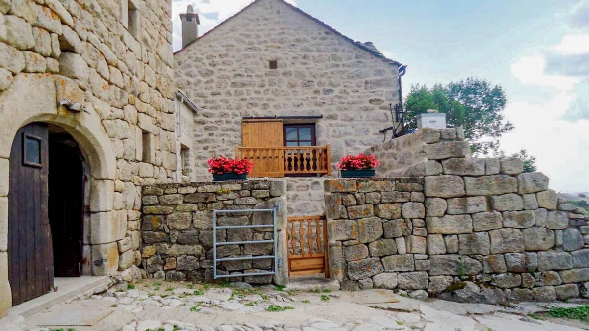 Saint-Etienne-du-Valdonnez House | Gîtes de France 2 pers aux Laubies
