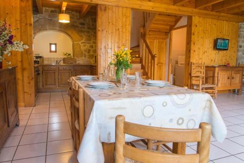 Chaulhac House | Gîte Gîtes de France 6/7 personnes 3 chambres