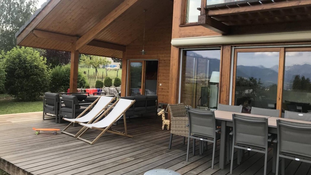 Ponsonnas House | Gîte l'Ecrin de bois