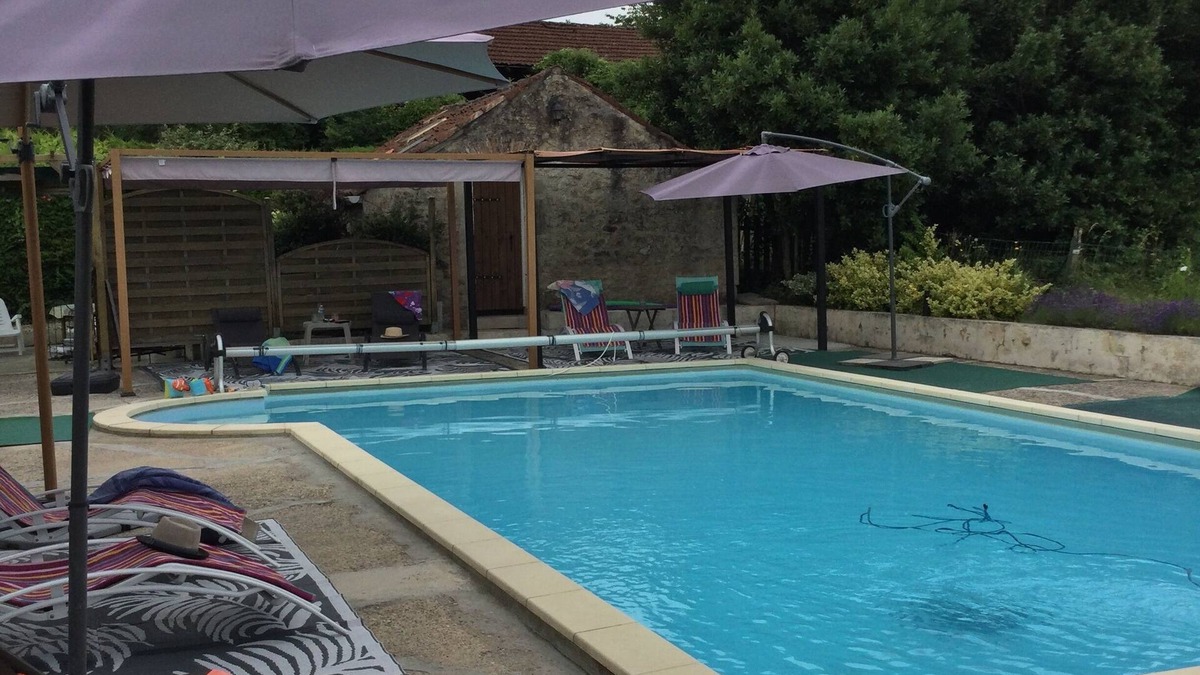 Sainte-Colombe-de-Duras House | Gîte la Grande Ourse 80m2 Avec Piscine au Calme à la Campagne Sans vis à vis