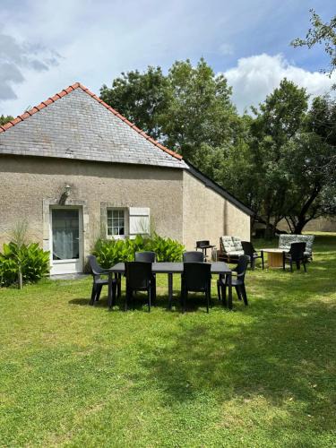 Bazouges-sur-le-Loir House | Gîte la grande racinaie