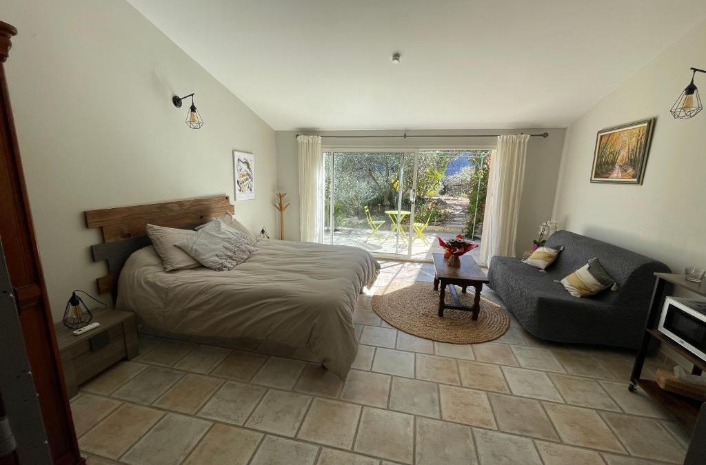 Oraison House | Gîte La maison dans l'Olivette