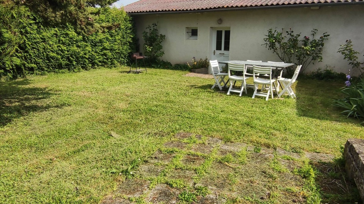 Saint-Leger House | Gîte la Metairie, peaceful countryside