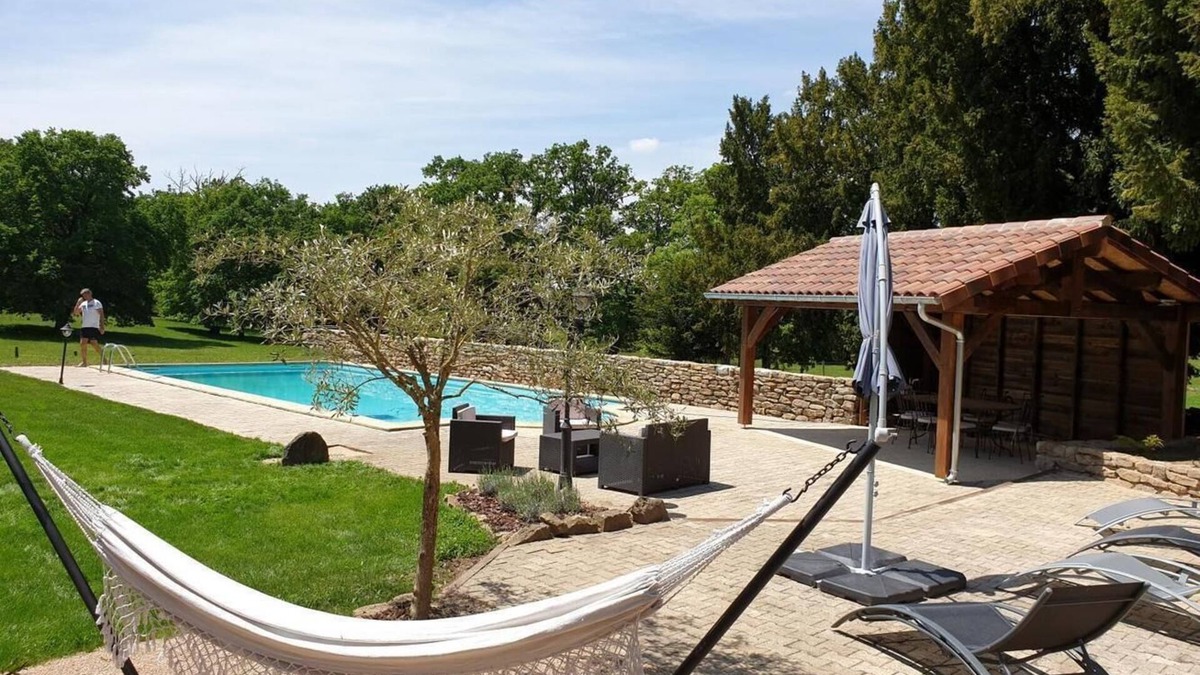 Lavergne House | Gîte Le Chant des Ifs