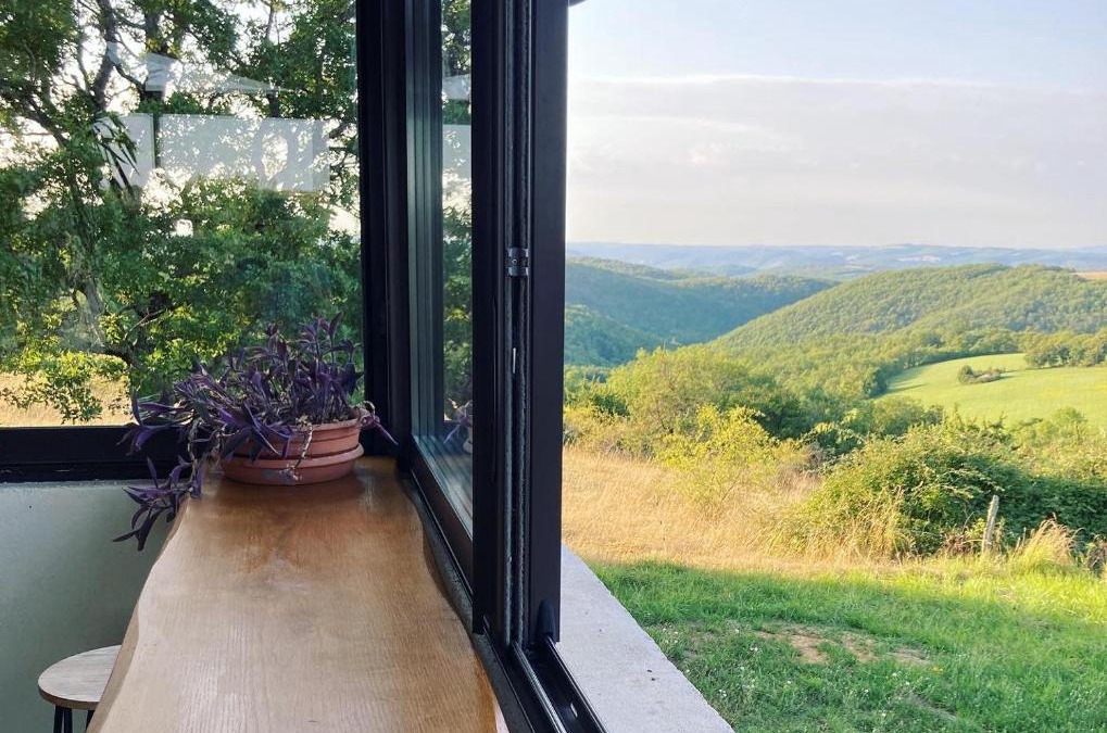 Laval House | Gîte "le haut des Poujades"