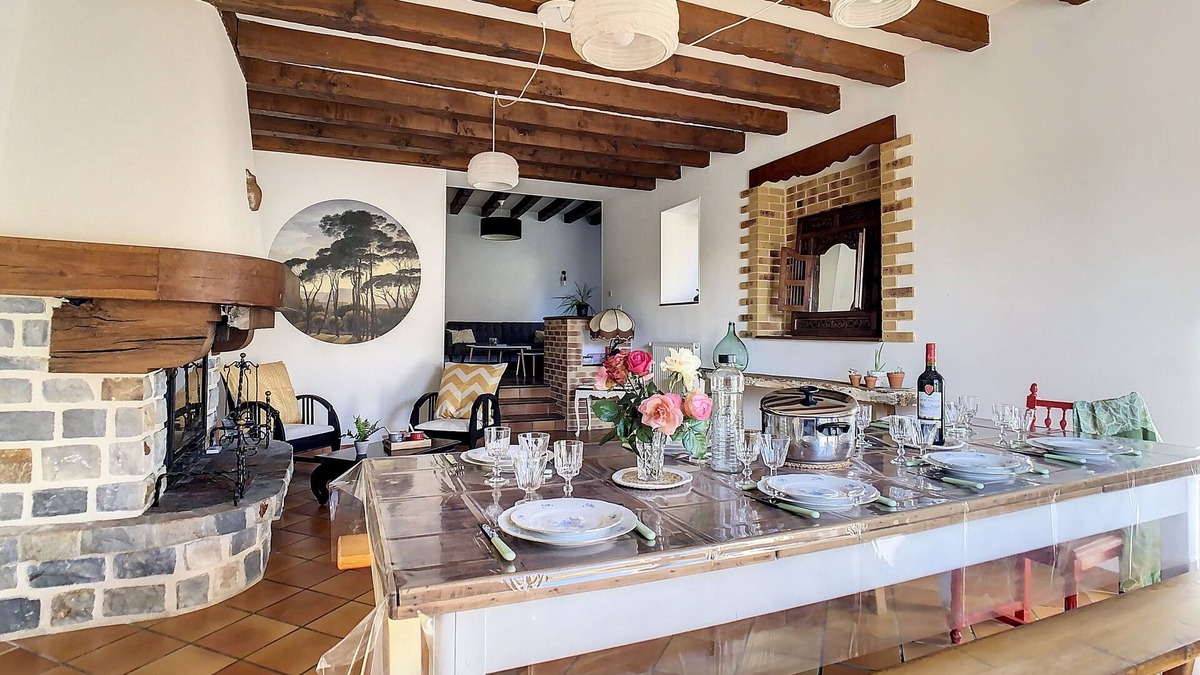 Landavran Villa | Gîte Le Karrdi (sleeps 10) ideal for families. Pets welcome!