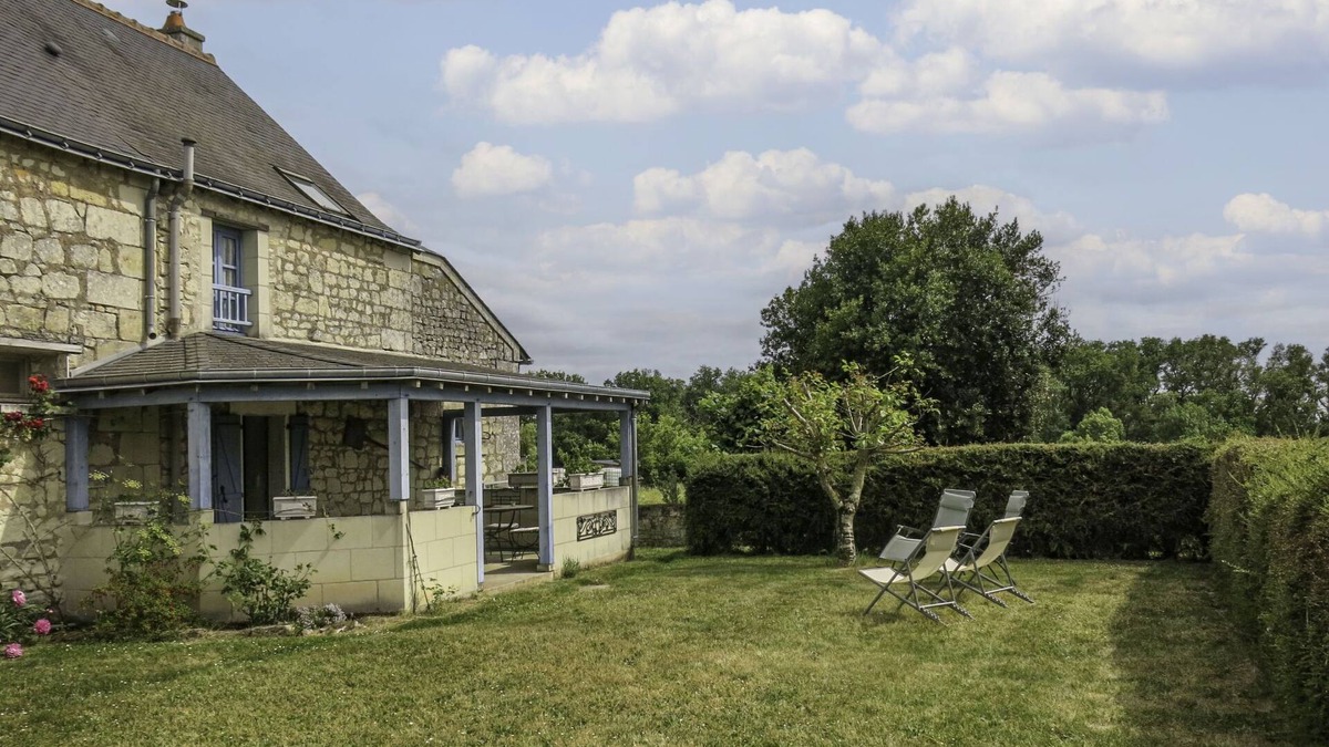 Huismes House | Gîte Le Landhuismes by Interhome