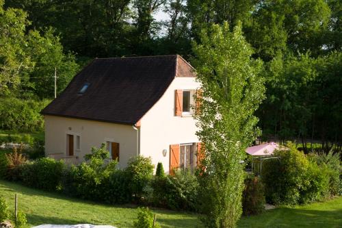 Saint-Julien-de-Lampon House | Gîte le Noyer - l'Ancien Vignoble