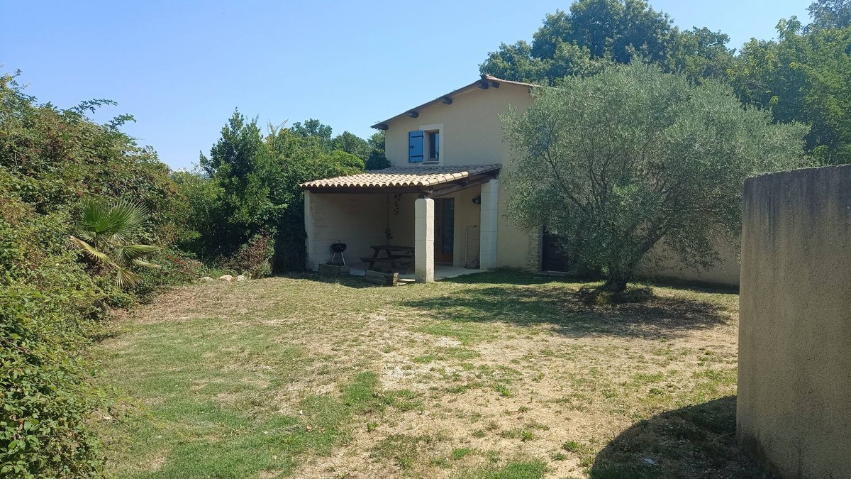 Crestet Other | Gîte "Le Noyer", LE MAS DES CHARRETTES