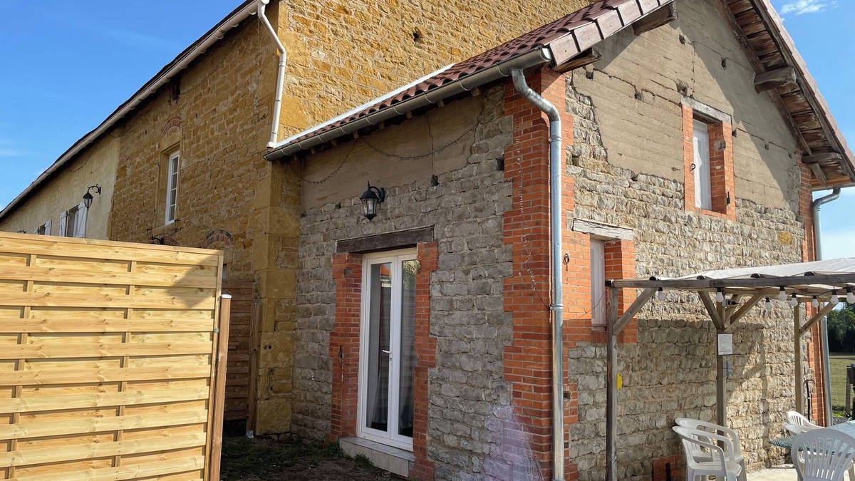Artaix House | Gîte "Le Petit Arcel" - Les Gîtes de Lili