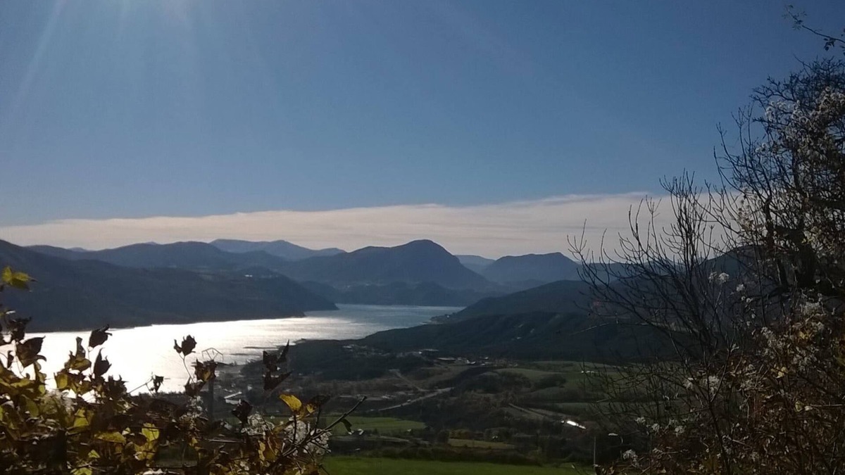 Prunieres Apartment | Gîte Le Presbytère Avec vue Imprenable sur le lac