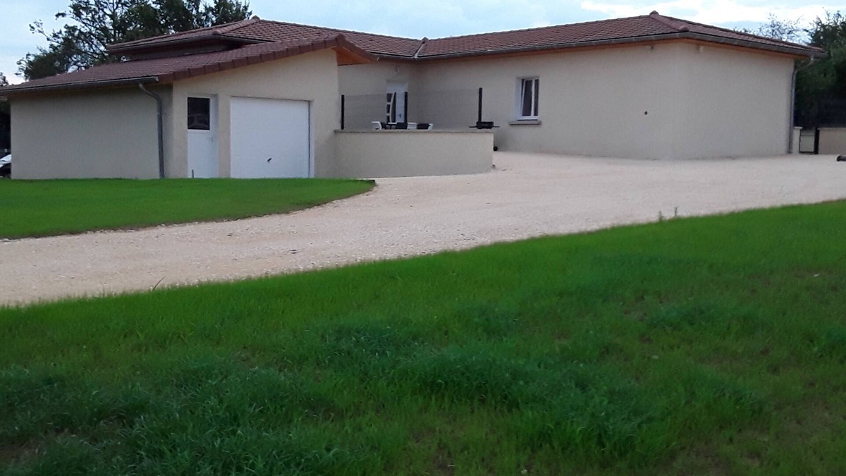 Viriville House | Gîte "Le Sans-souci" Pour Vacances en Famille