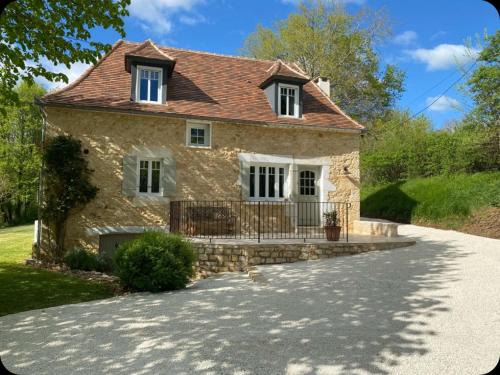 Tourtoirac House | Gîte Les Camélis