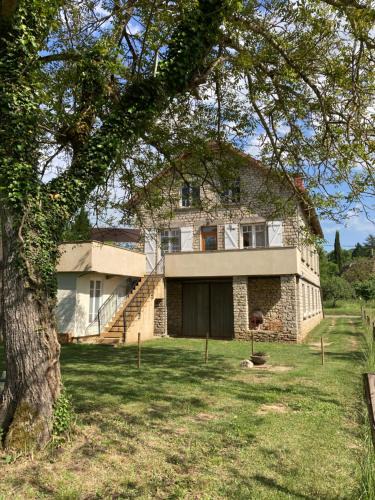 Lacave House | Gîte Les clés des Champs Côté Jardin