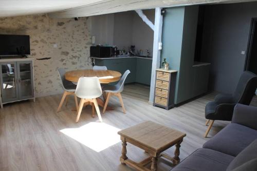 Nyons Apartment | Gîte Lou Granié