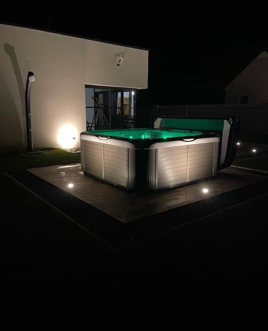 Chaumont-sur-Loire House | Gîte Luna ; villa 6 personnes avec jaccuzi