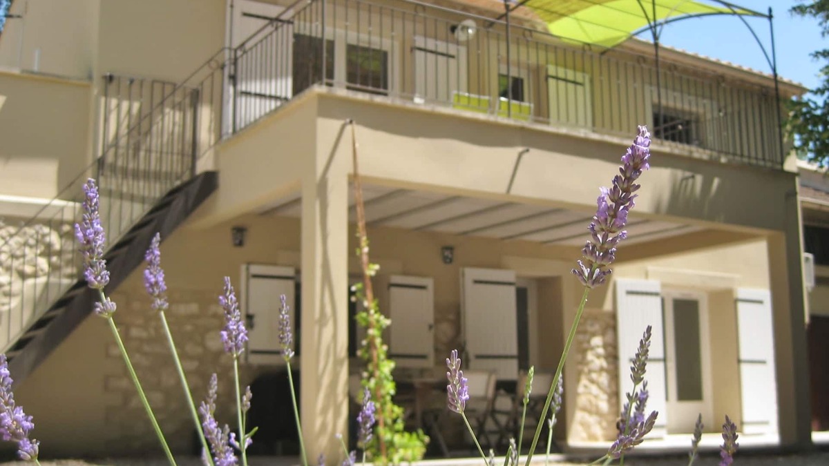 Orgon Cottage | Gîte mas la Mounine (first floor)