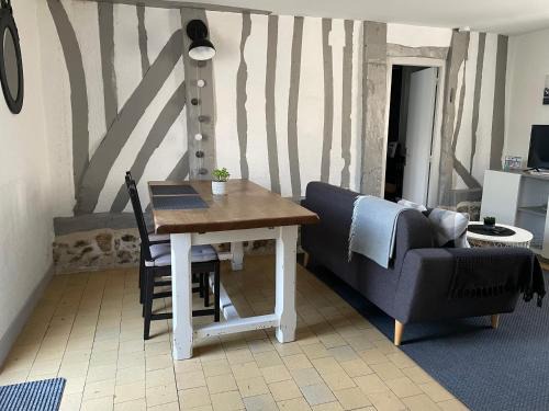 Gonneville-sur-Honfleur Apartment | Gîte Pépère