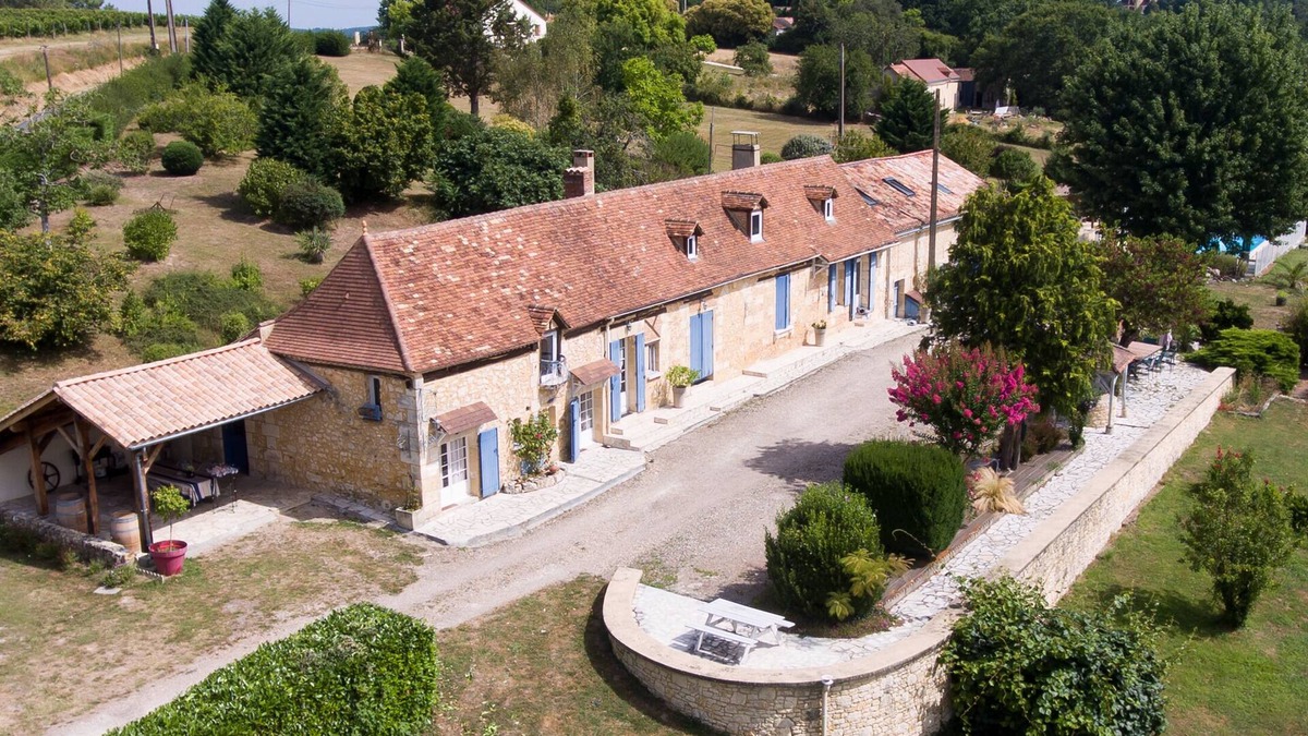 Bergerac House | Gîte Paisible à la Campagne au Cœur des Vignobles du Bergeracois